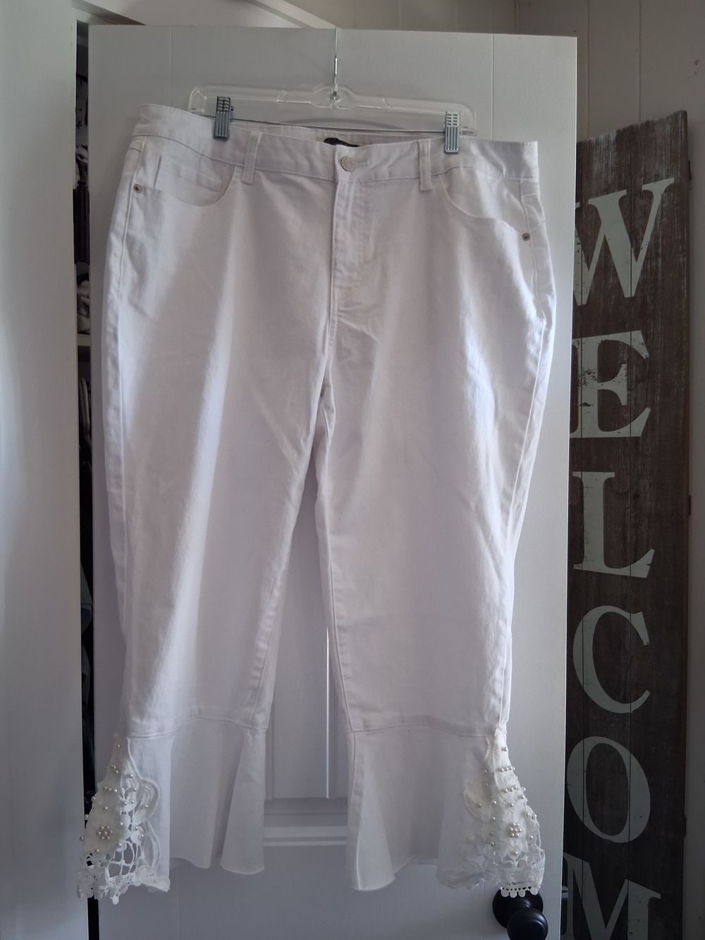 Cato White Cropped Jeans with Lace & Pearl Trim